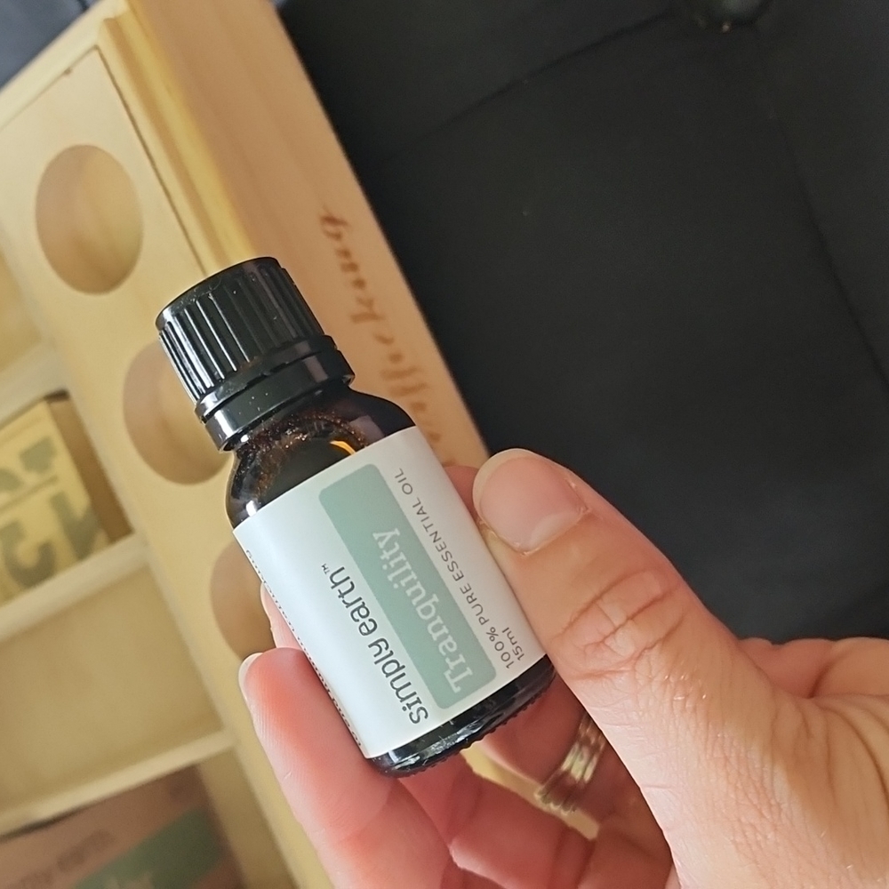 Simply Earth Tranquility essential oil 15ml